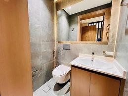 Luxury Living at Cloud Tower JVT with