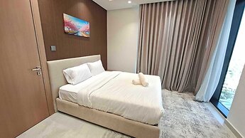Luxury Living at Cloud Tower JVT with