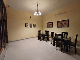 Hotel Downtown Kangra