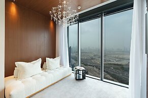 Luxury 1BR High-Floor Retreat