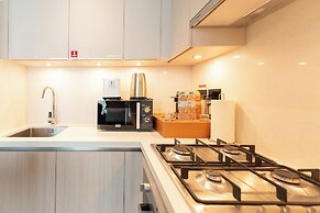 Luxury 1BR High-Floor Retreat