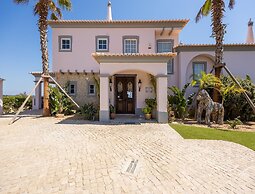Nice Villa in Budens With Pool