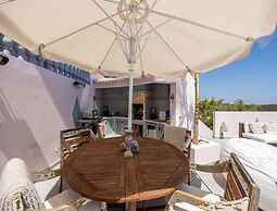 Nice Villa in Budens With Pool