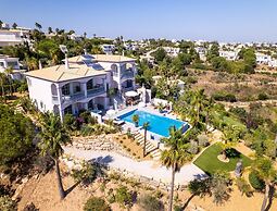 Nice Villa in Budens With Pool