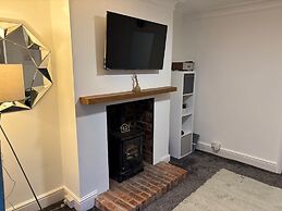 Cozee 2-bed nr New Cross Hospital