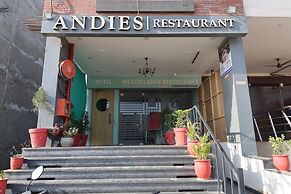 Andies Hotel