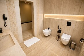 Luxury Night Hotel Al Yasmin