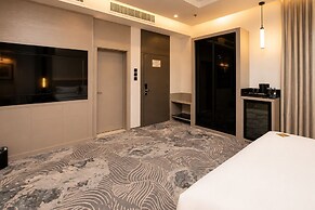 Luxury Night Hotel Al Yasmin