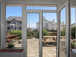 Angorfa Apartment