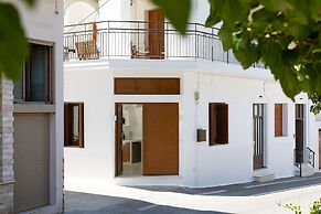 Naxos Suites