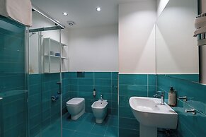GREROS TOLEDO H. by Clapa Group dislocated hospitality