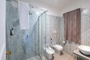 GREROS TOLEDO H. by Clapa Group dislocated hospitality