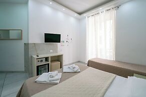 GREROS TOLEDO H. by Clapa Group dislocated hospitality