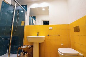 GREROS TOLEDO H. by Clapa Group dislocated hospitality