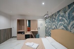 GREROS TOLEDO H. by Clapa Group dislocated hospitality