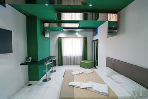 GREROS TOLEDO H. by Clapa Group dislocated hospitality