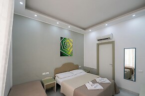GREROS TOLEDO H. by Clapa Group dislocated hospitality