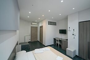 GREROS TOLEDO H. by Clapa Group dislocated hospitality
