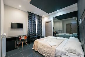 GREROS TOLEDO H. by Clapa Group dislocated hospitality