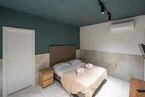 GREROS TOLEDO H. by Clapa Group dislocated hospitality