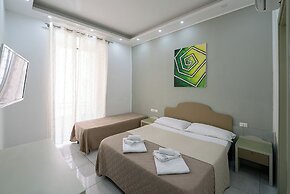 GREROS TOLEDO H. by Clapa Group dislocated hospitality
