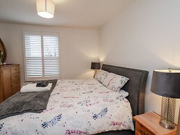 1 Castle Terrace