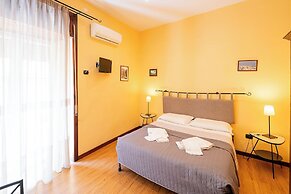 CLAPA GROUP DISLOCATED HOSPITALITY