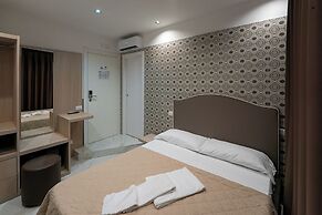 CLAPA GROUP DISLOCATED HOSPITALITY