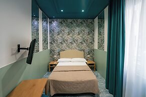 CLAPA GROUP DISLOCATED HOSPITALITY