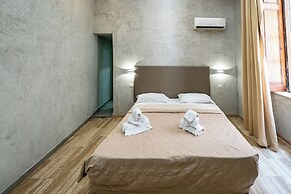 CLAPA GROUP DISLOCATED HOSPITALITY