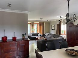Group Accommodation in Borgloon Hof Van Kalenberg