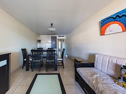 Bright Apartment With Marina Access