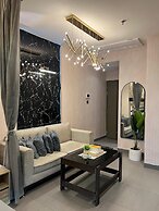 41 Floor River View - TheRoomeraStay
