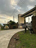 MAHAWI RESORT