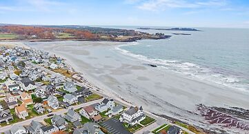 The Breakers Inn