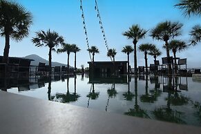 Citygate Kamala 1Br Altitude Suite