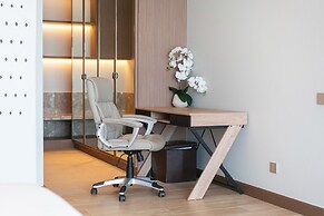 Angsana Lakeside Luxury 2Br Jazuzzi Suite