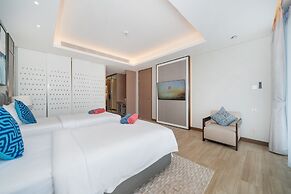 Angsana Lakeside Luxury 2Br Jazuzzi Suite
