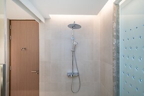 Angsana Lakeside Luxury 2Br Jazuzzi Suite