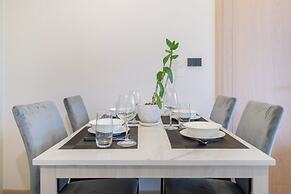 Ozone 1Br Condo In Prestigious Laguna Area