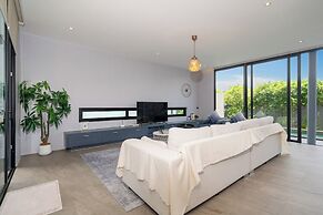 The Granary Designer Loft 3Br Pool Villa In Pasak