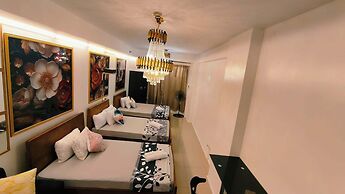The Royal Bloom Room-1409TowerA
