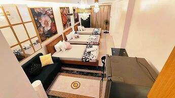 The Royal Bloom Room-1409TowerA