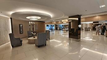 The Royal Bloom Room-1409TowerA