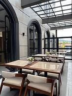ALESHA HOTEL