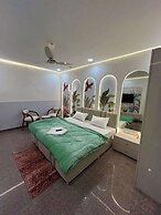 Apna Dera