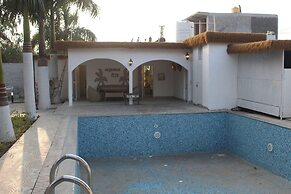 Apna Dera