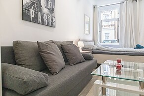 Central Vienna Elegant 1BR Apartment