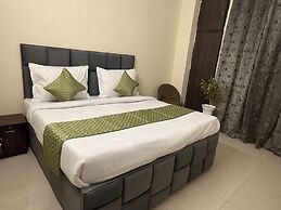 Hotel Royal India - New Palam Vihar