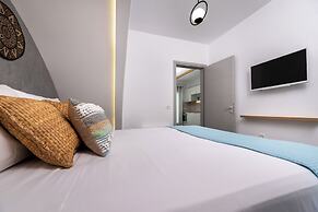MODERN DOME HOMES OF SANTORINI